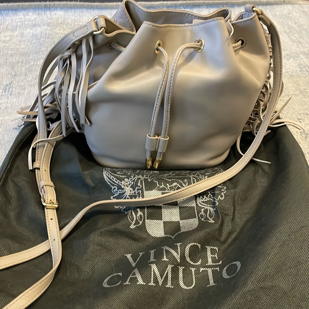 NWOT VINCE CAMUTO LEATHER FRINGE CROSSBODY BAG